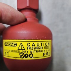 Hydac 00379200/112/ Diaphragm Accumulator MAWP 3600psi 5 Cu.In. Germany (OC72)