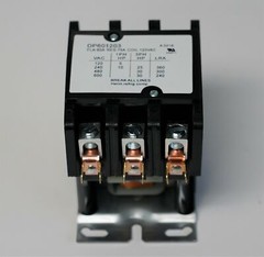 Supco DP601203 Contactor 60 FLA 75 RLA 120 Volts 3 Pole