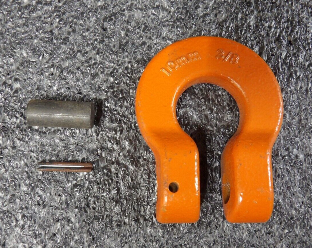 CM 644138 Omegalok Connector, Working Load Limit 7,100 lbs. (G)