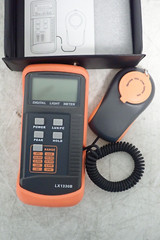 Dr. Meter LX1330B Digital Illuminance Light / Lux Meter 0 – 200,000 Lux