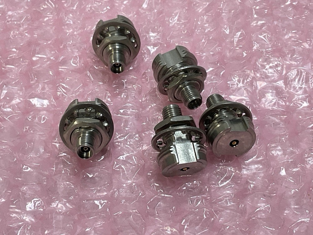 5 -Aeroflex Weinschel 7004A-1 Bulkhead Planar Crown Connector DC-40GHz 2.92mm(f)