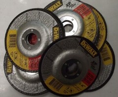 DEWALT DWA8904 4-1/2″ x 3/32″ x 7/8″ XP Ceramic Metal Cutting Wheel 10pcs.