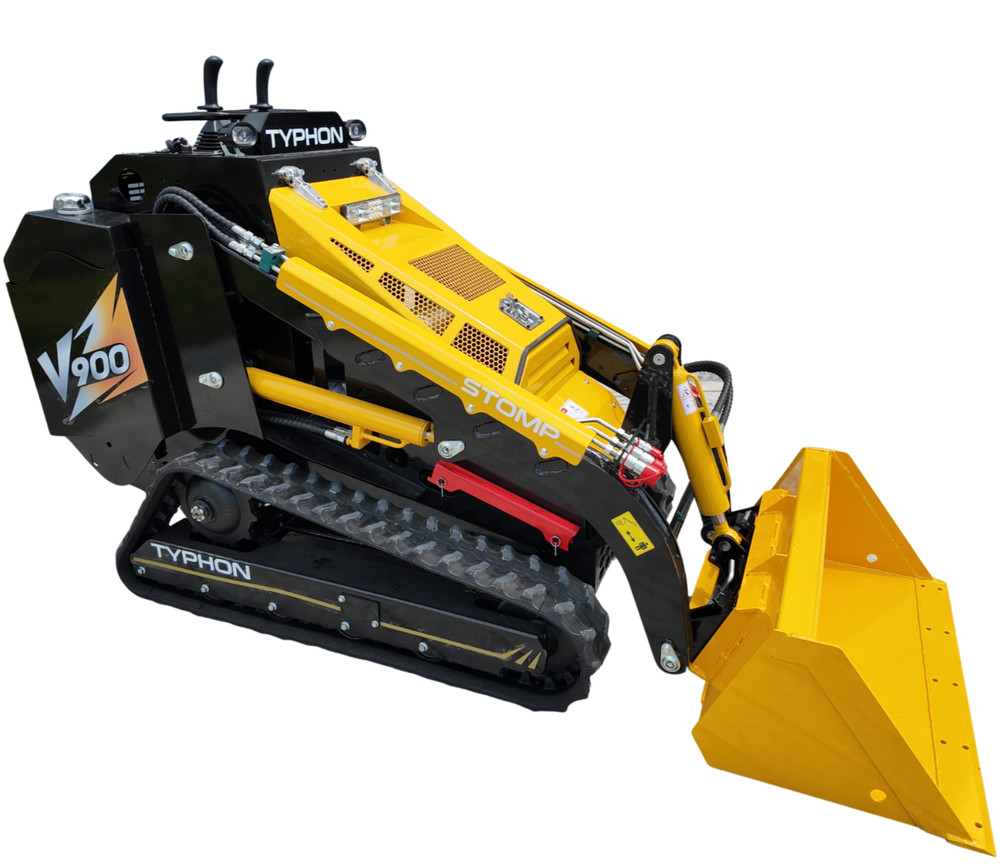TYPHON STOMP V900 1.4Ton Skid Steer Loader w Kubota 25HP 3-Cylinder D1105 Engine