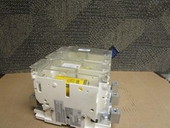 FERRAZ SHAWMUT FUSERBLOC DISCONNECT FBJ200SO 200A AMP 3 POLE w/ FUSES