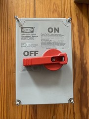 Hubbell BHLDS3AC Gray Type 4x 600VAC 30AMP Circuit Lock Disconnect Switch