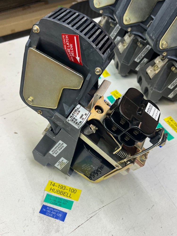 RECONDITIONED HUBBELL 14-193-100-582 DC CONTACTOR 1250 AMP 125VDC COIL SIEMENS