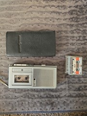 General Electric Automatic Stop MicroCassette Recorder & Case 3-5333A FOR PARTS
