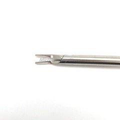 Φ10 x 330 mm Laparoscopic Titanium Single Action Clip Applicator For LT300 LT400