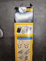 Fluke 381 Remote Display True RMS AC/DC Clamp Meter