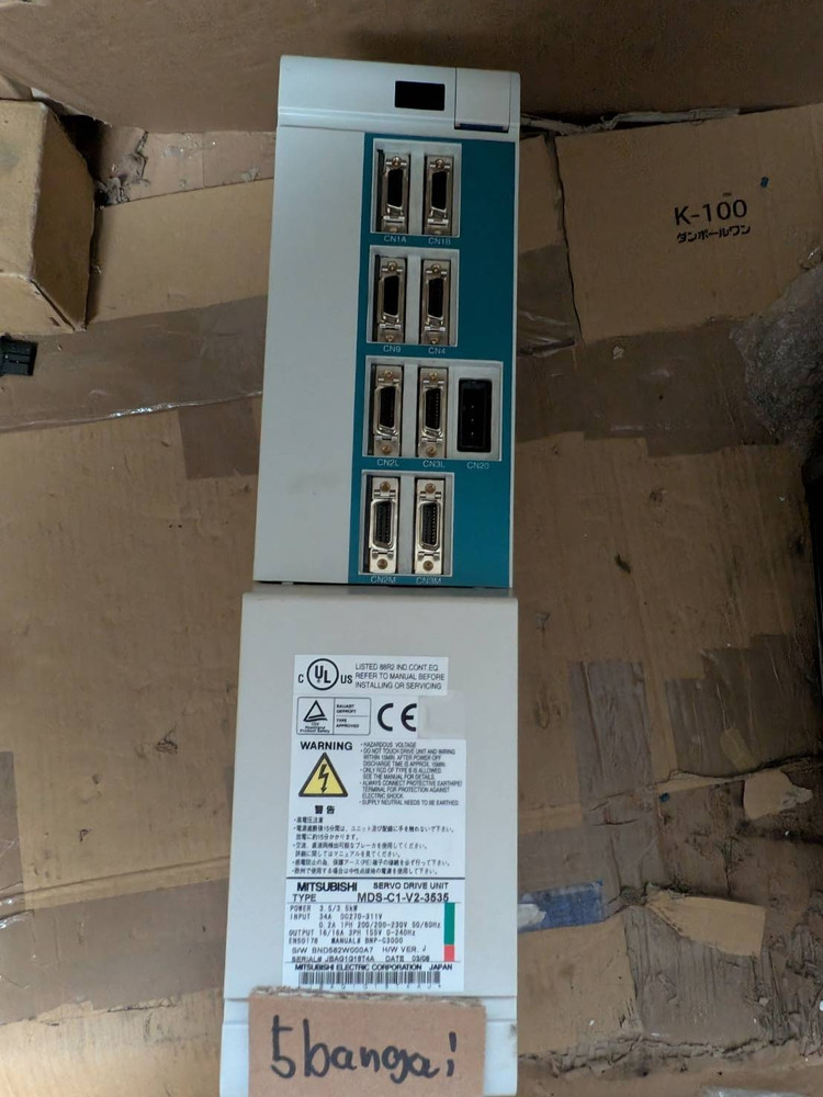 Mitsubishi MDS-C1-V2-3535 Servo Drive US Free TAX Pulled from working machine