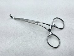 AESCULAP FB708R Cooley Atraumatic Vascular Clamp, angled, 50 °, 115 mm