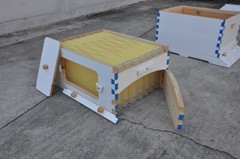 7PCS Automatic Honey Beehive Frames + White Painted Beehive House wooden Box New
