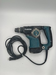 Makita HR2811F 1-1/8 SDS-Plus Rotary Hammer Drill 3-Mode Corded w/ LED