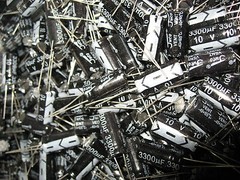 3300uF 10V (100x) Electrolytic Capacitors 10V 3300uF Volume 10x20mm