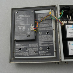 Leviton 52120-M2 Surge Protector SPD 120/240V 100kA Whole House Panel Tested