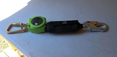 Safewaze #019-5044 Latitude 6′ Single Web SRL Carabiner, Snap Hook New