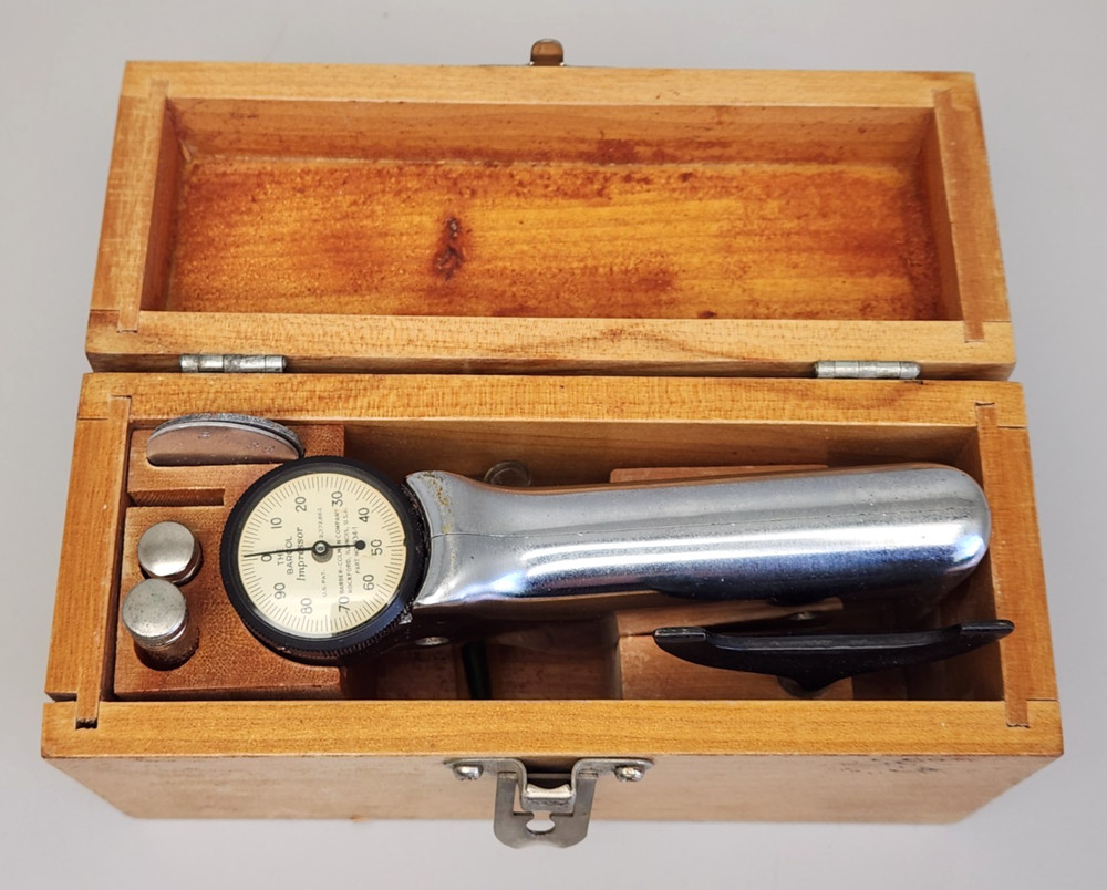 Barber-Colman The Barcol Impressor 934-1 Portable Hardness Tester w/ Wooden Box