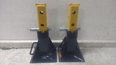Hein-Werner HW93526F 2 Pk 25 Ton Load Capacity Pin Style Vehicle Support Stand