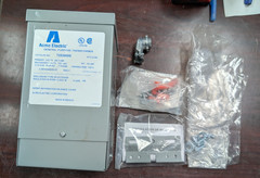 🤪 ACME .75 kVA TRANSFORMER 240/480 VAC HI 120/240 VAC LO 1Ø NEMA 3R T253009S