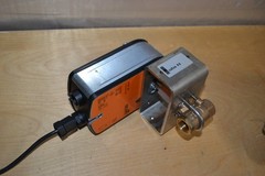 BELIMO B2050VS-04+LF24 US / B2050VS04LF24US ~ NEW