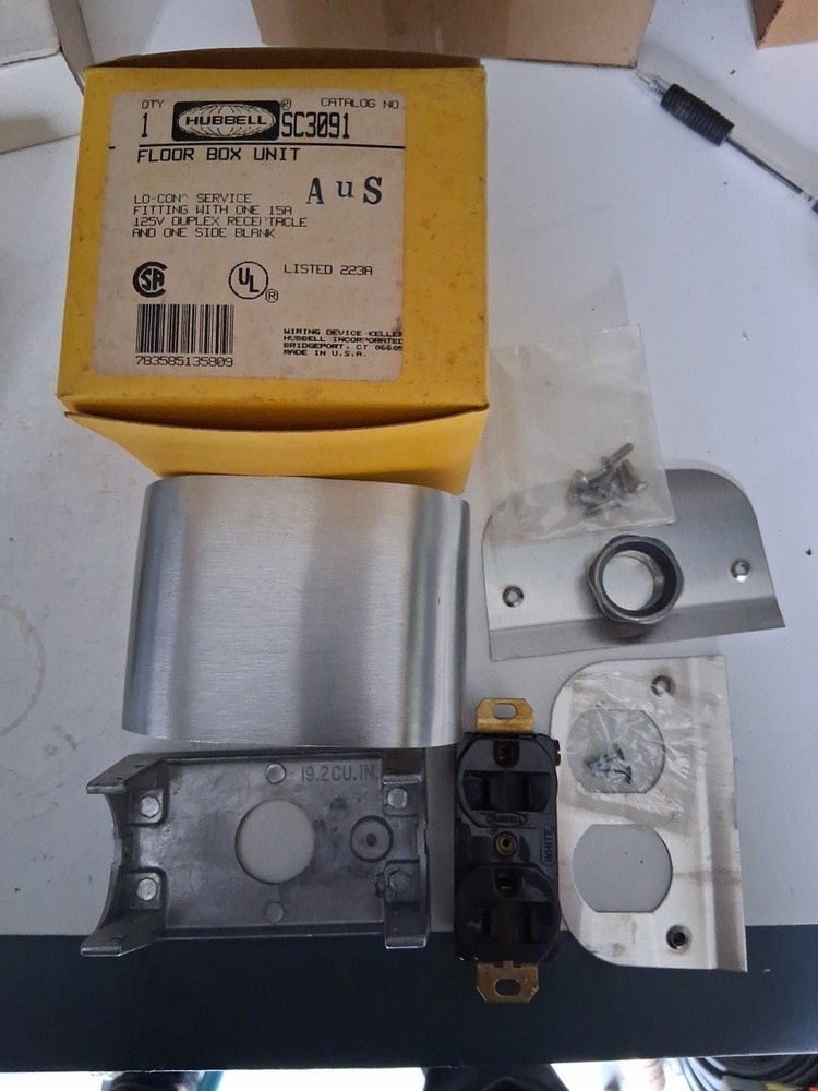 HUBBELL SC3091 Floor Box Unit. New In Original Box.