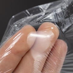 Pre Stretch Hand Wrap Clear 17″ x1476′ Coreless With Handle 128 Rolls 30 Gauge