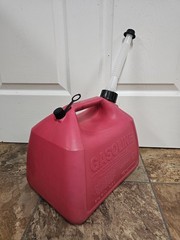 Pre-ban Rubbermaid 2.5 Gallon Vented Fuel Jug With Aftermarket Parts Very Clean