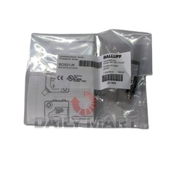 New In Box BALLUFF BOS01JK Diffuse Sensor