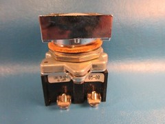 Cutler Hammer E30BA Compact Push Button, Indicating Light, Series A4