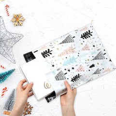 JarThenaAMCS 100Pcs Christmas Poly Mailer 10 x 13 Inch Pastel Xmas Tree Packa…