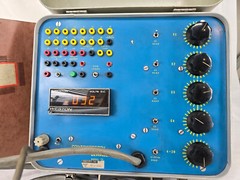 VINTAGE Contemporary Services Model 70 Component Tester Analyzer System + Manual