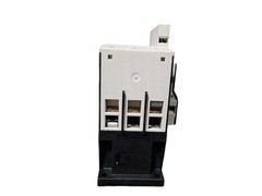 Eaton 40A IEC Contactor XTCE040DS1A Side-Mounted 110/120V 3P Screw Terminal FVNR