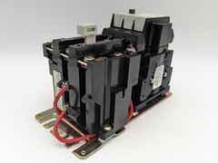 Siemens SXL CO NEMA Size-1 600 VAC 27 AMP 10 HP 3-PH 220/240 Volt Coil Starter