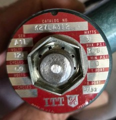 ITT General Controls K27LA312 Magnetic Valve New Old Stock In Open Box