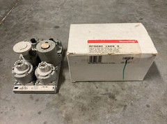 HONEYWELL RP920D1029 Direct Acting Proportional Pneumatic Controller