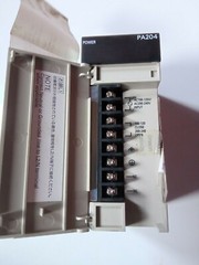 OMRON TYPE C200HW-PA204 POWER SUPPLY UNIT NEW