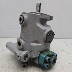 Variable Hydraulic Piston Pump Used No Manufacturer Tag See Pictures For Details
