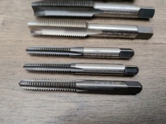 NOS LOT CLEVELAND, OSG BOTTOM TAPS, 1/2″-13 NC, 1/4″ -20 NC, 3/8″-16 NC, 22PCS