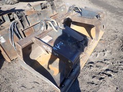 Virnig 72″ Skid Steer Scrap Grapple NICE! HEAVY DUTY HD Bobcat Bucket