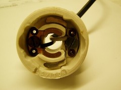 Leviton porcelain quick dis-connect for Abolite HID ballast housing