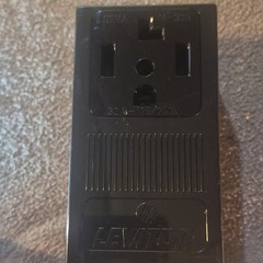 Leviton Surface Mount Receptacle 50 Amp. 125/250V 061-55050