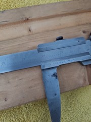 Vintage STALEX 26″ Heavy-Duty Vernier Caliper In Wooden Tray Made In Sweden