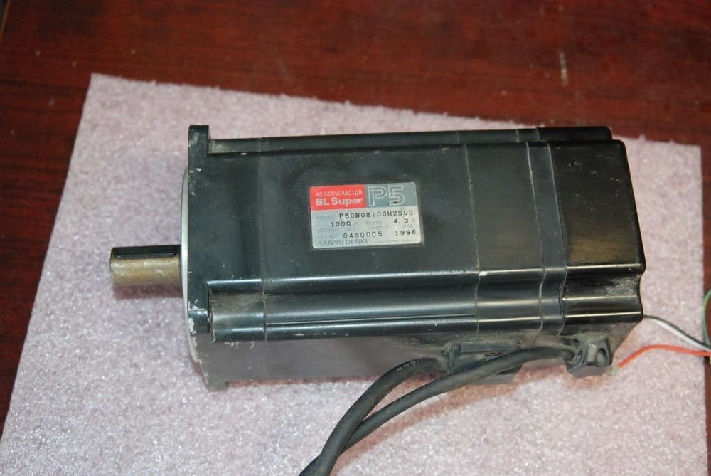 Sanyo Denki P50B08100HXS00, BL Super Servo Motor, 1,000W, 200V, 3,000RPM