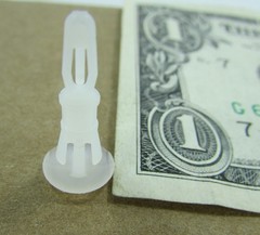 100 Essentra Snap-In Nylon PCB Circuit Board Supports Spacer Standoffs .375 .125