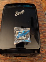 Scott® Hygienic Bathroom Tissue Dispenser (39728), Black, 7.00″ x 5.72