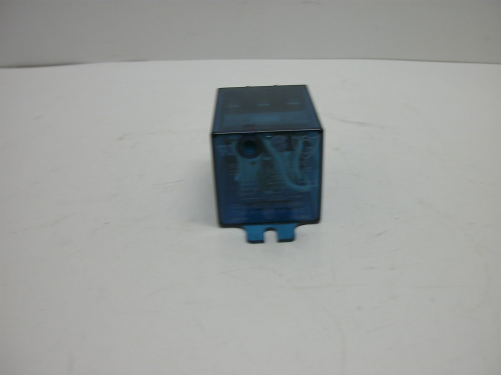 GUARDIAN ELECTRIC A410-366186-10 2 CONT 12A RES 240AC 120V 50/60Hz 11-PIN