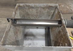 OMAX VS-SRS Variable Speed Solids Removal System w/0.75 Yard Hopper – LMC #51719