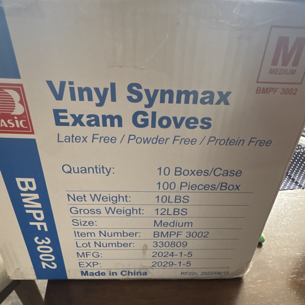 Basic Vinyl Synmax Exam Gloves Vinyl Powder-Free Medium BMPF3002