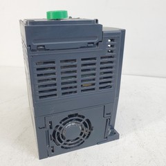 Schneider Electric Altivar 320 ATV320U15N4C 2 HP Variable Frequency Drive