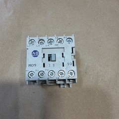 ALLEN BRADLEY 100-M09NZ*3 SER. A CONTACTOR AC-500V-20A, 600V MAX 12A